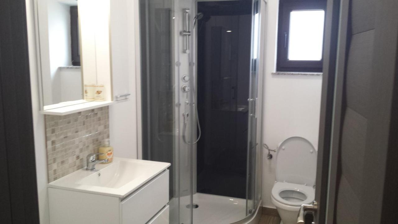 Apartament Mario Rădăuţi Esterno foto